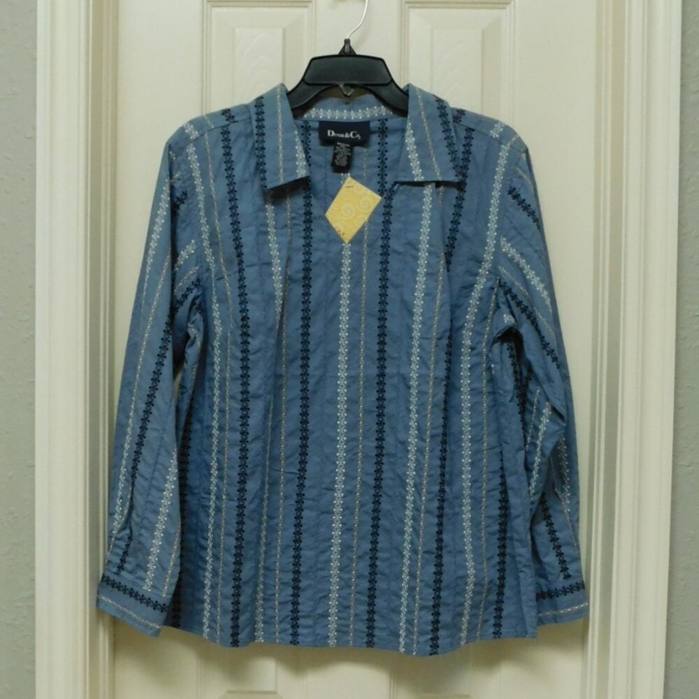 DENIM & CO. V-neck Pullover Top Shirt Embroidered Blue Medium NEW